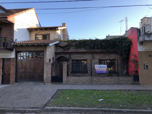 Casa en venta 4 habitaciones en Quilmes