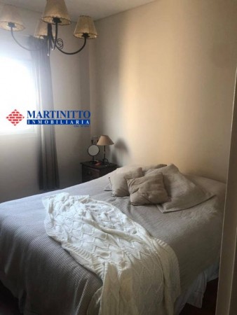 IMPECABLE DEPARTAMENTO 3 AMBIENTES CON COCHERA EN BERNAL