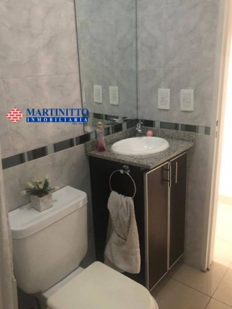 IMPECABLE DEPARTAMENTO 3 AMBIENTES CON COCHERA EN BERNAL