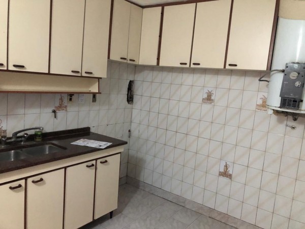 VENTA CASA 3 AMBIENTES LOTE 10x34 FCO VARELA Bosques