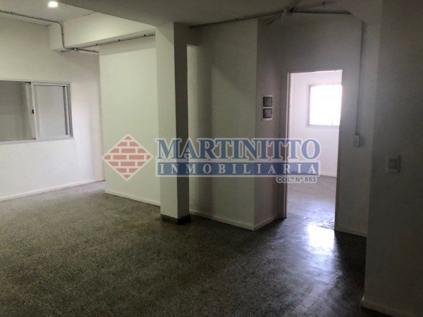 ALQUILER DEPARTAMENTO A ESTRENAR 3 AMBIENTES AMPLIO CON PATIO COMPARTIDO