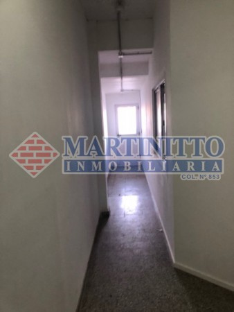 ALQUILER DEPARTAMENTO A ESTRENAR 3 AMBIENTES AMPLIO CON PATIO COMPARTIDO